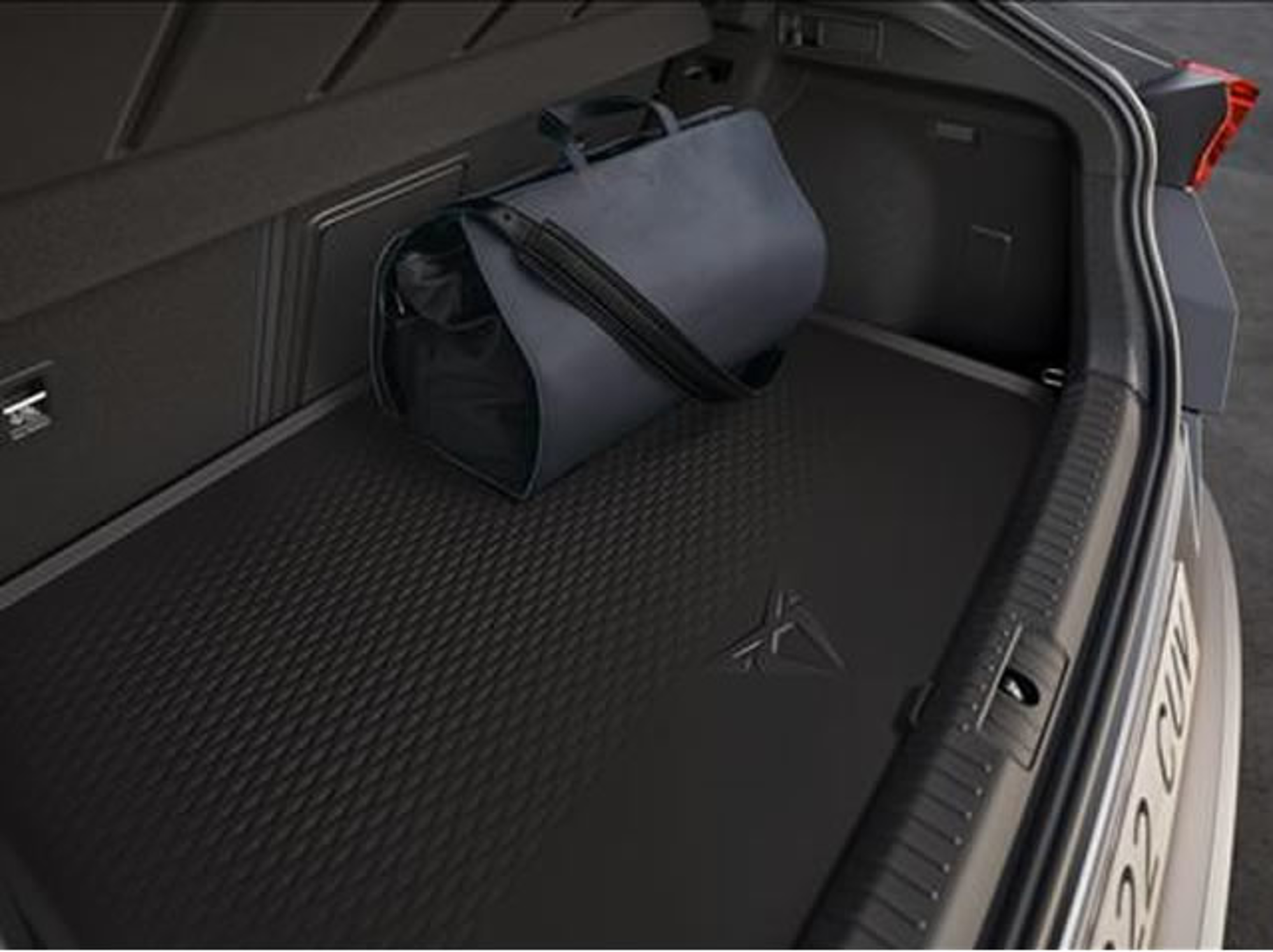 Seat - Bac de protection du coffre à bagages