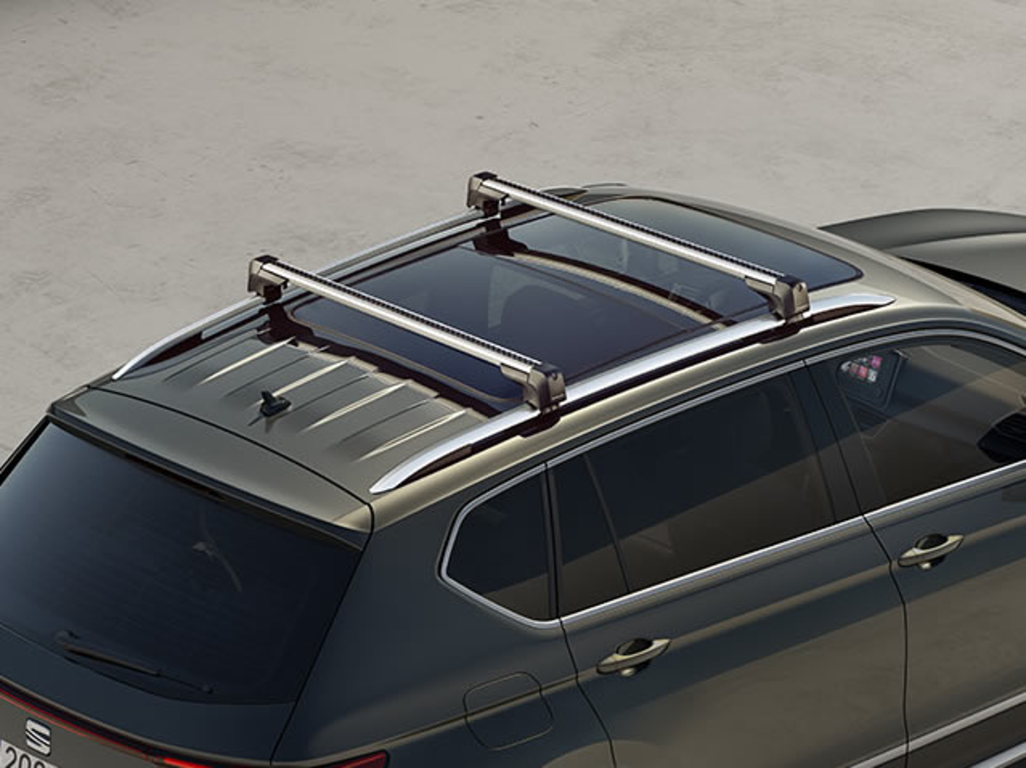 Barres de toit : Toute une gamme de barres de toit pré-montées pour voiture