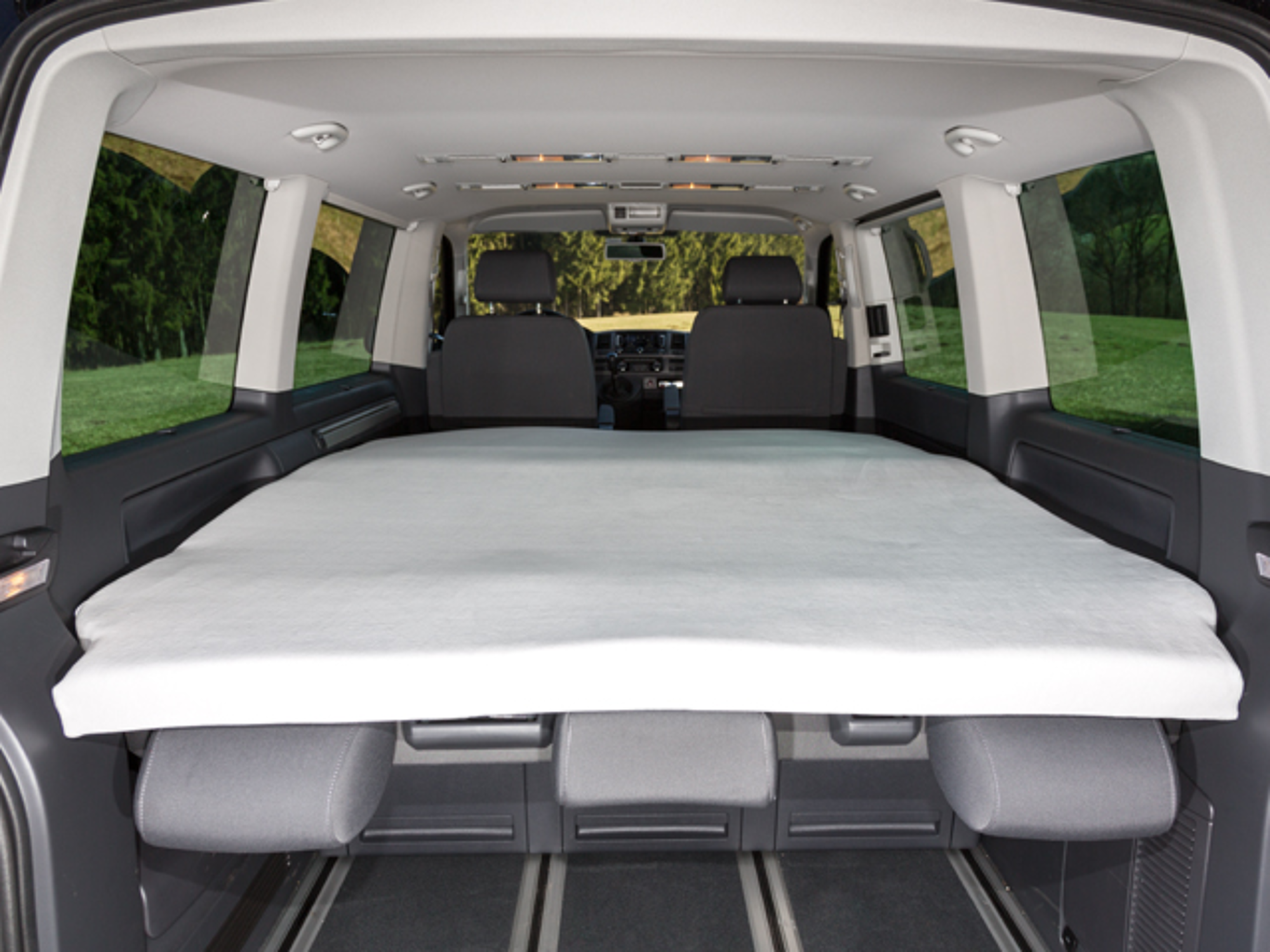 Tapis arrière VW T5 MULTIVAN gris anthracite - www.